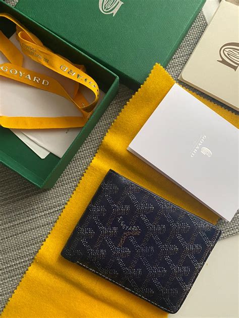 goyard navy wallet|Goyard victoire wallet price.